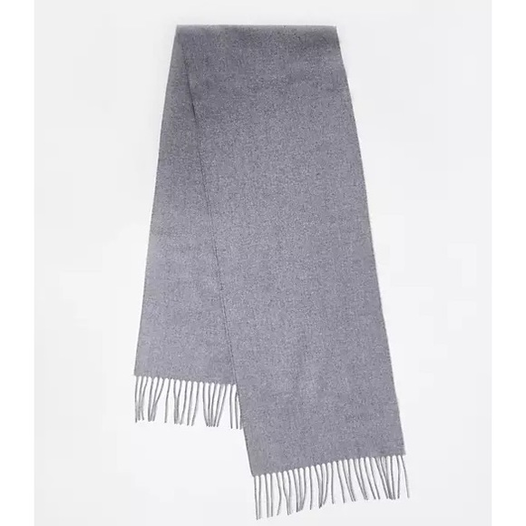 🆕🔥AUTHENTIC MOSCHINO WOOL SCARF🔥🆕 - Picture 6 of 12